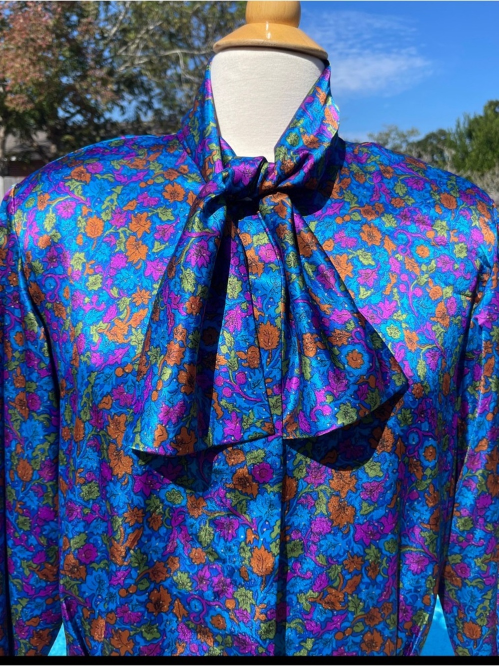 Evan Picone Vintage Multicolor Floral Satin Long Sleeve Blouse Size 10